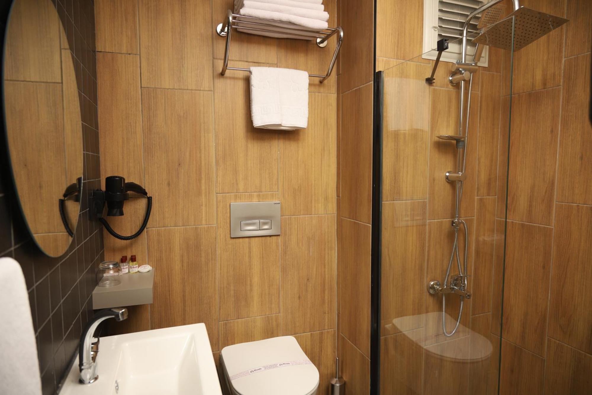 Rush Hotel Tokat Екстериор снимка